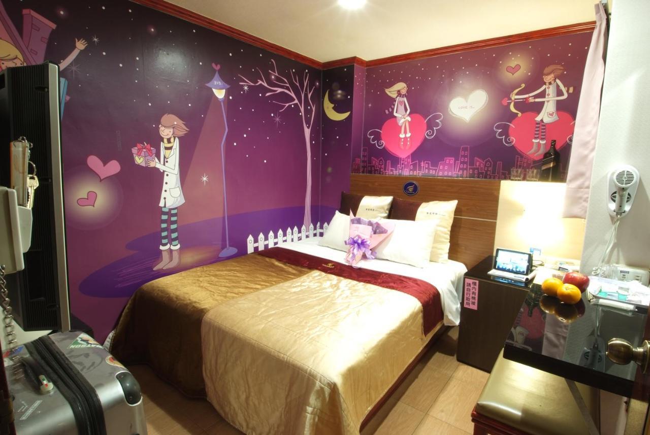 Golden Swallow Hotel Синьчжу Экстерьер фото